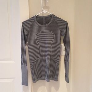 Lululemon Long Sleeve Athletic Top